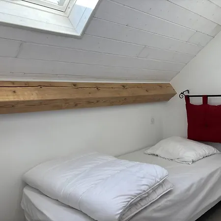 Maison Confortable A - 8 Couchages, Wifi, Parking Gratuit, Proche Des Pistes Et Du Centre. - Fr-1-548-5 Holiday home *
